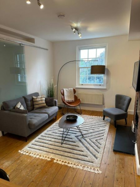 Kings Cross cosy 2 Bedroom flat